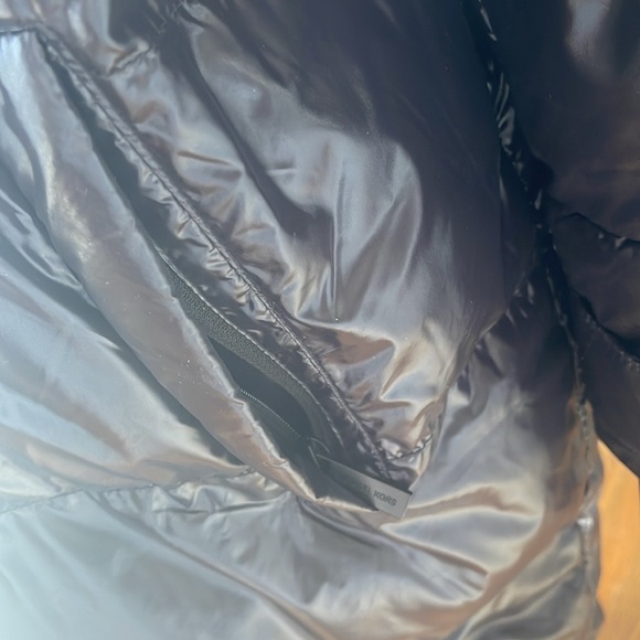 MICHAEL KORS Puffer Coat - Picture 6 of 13